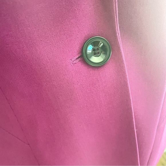 Jones Studio Women's Vibrant Magenta Blazer Size 8 - Picture 4 of 6